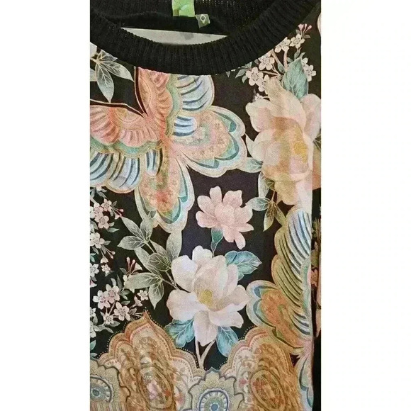 Farm Rio Anthropologie Floral Crochet Knit Sweater Top Multicolor M Boho Artsy - Picture 4 of 5